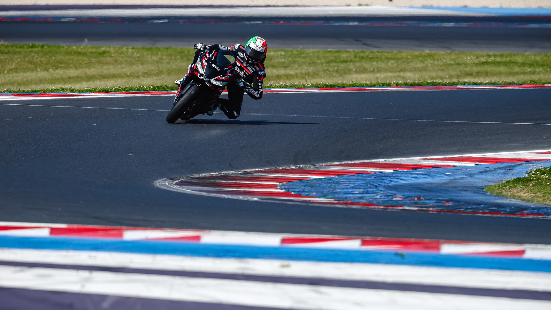 Aprilia RS 457 GP Replica — sfeerbeeld 1