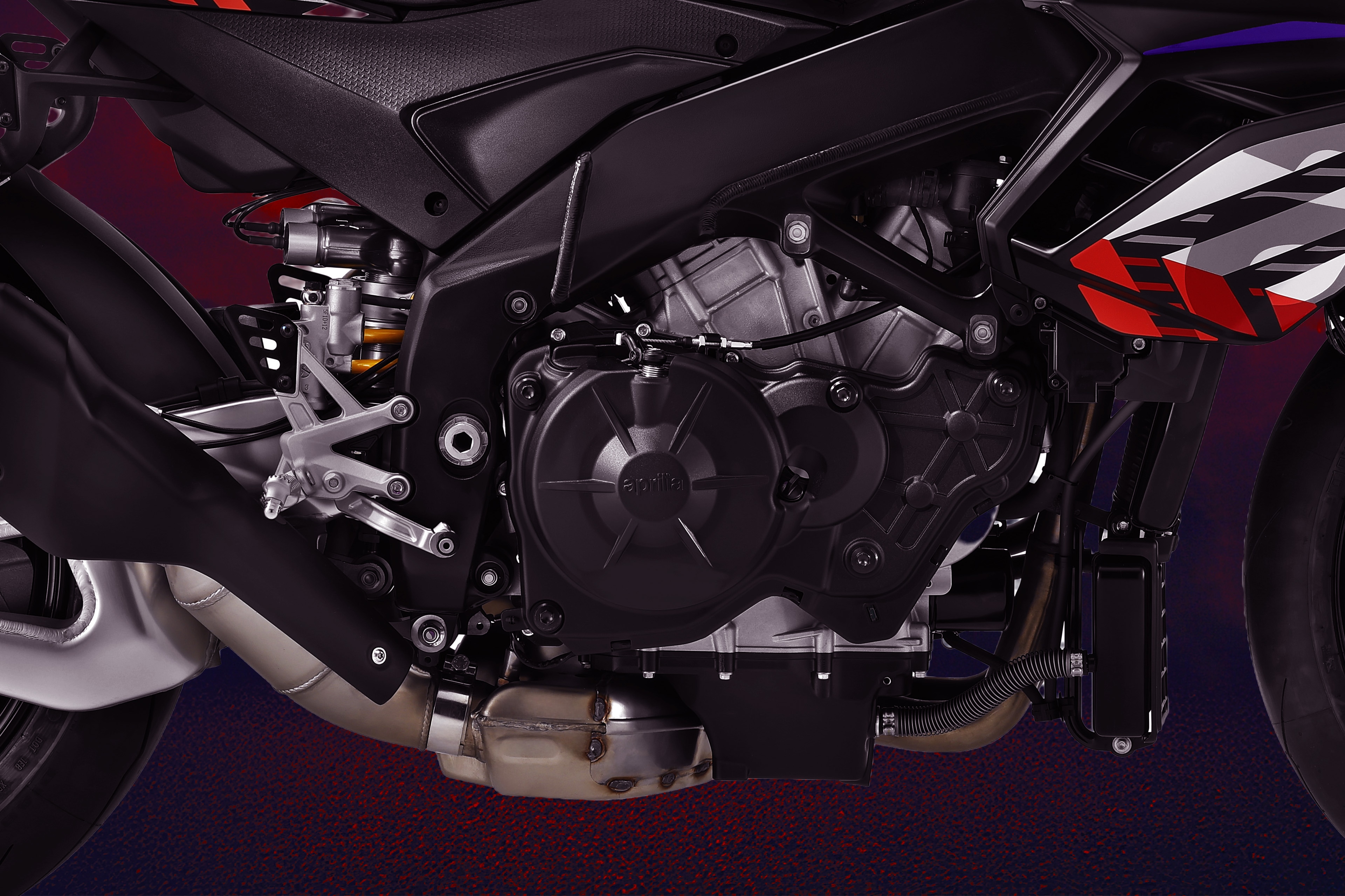 Aprilia Tuono V4 Factory 1100: price, colors, consumption